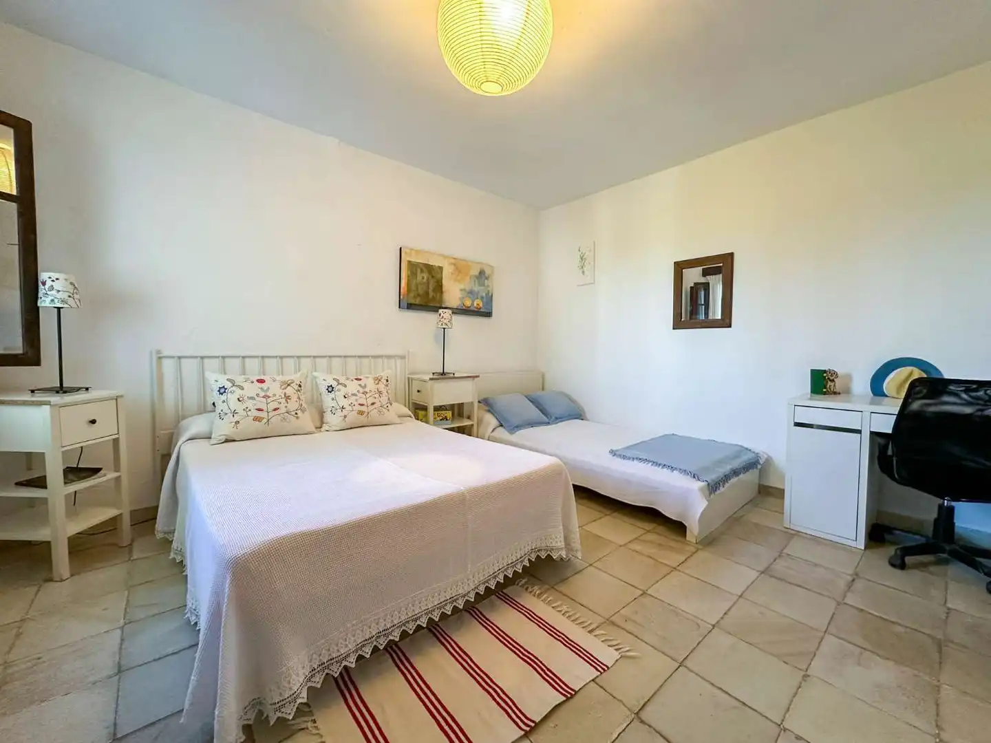 Habitación de Casa o chalet en venta en Motril con Calefacción, Terraza y Trastero