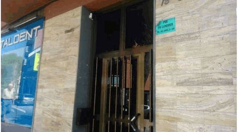 Se vende Piso OKUPADO en Calle Cervantes 79 Rubí, Barcelona., immagine 2