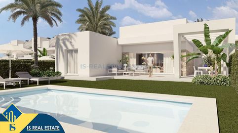 Villa en construcción con piscina privada, Alicante, Algorfa. 3 habitaciones | 136 m² | A 20 kilómetros del mar