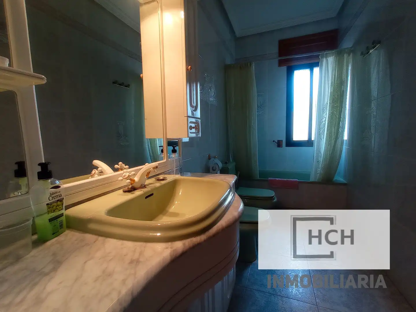 Baño de Casa o chalet en venta en La Puebla de Montalbán con Calefacción, Jardín privado y Terraza