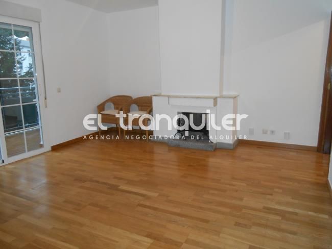 Living room of Flat for sale in Collado Villalba  with Terrace, Swimming Pool and Washing machine