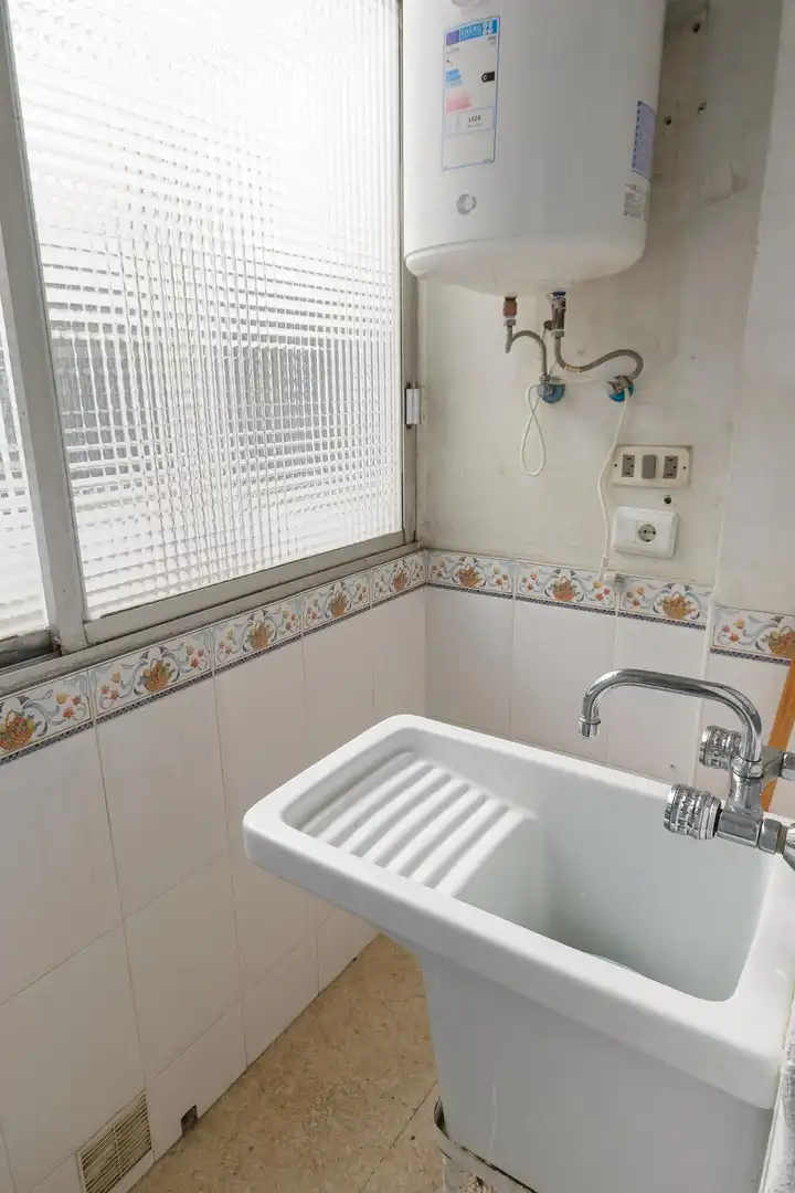 Bany de Pis en venda en Gandia amb Aire condicionat, Calefacció i Terrassa