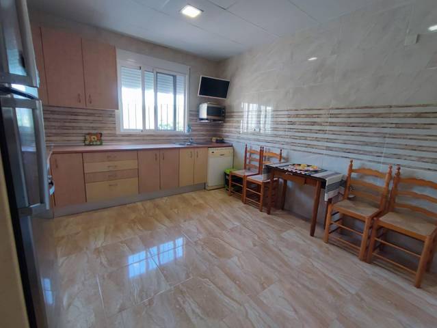 Casa-chalet en Alquiler en Perín