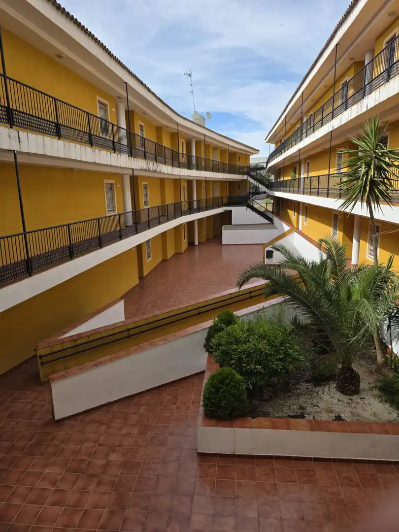 Vista exterior de Pis en venda en Alcalá del Río amb Aire condicionat i Calefacció
