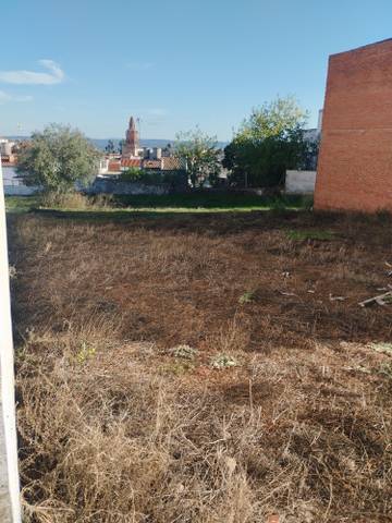 Terreno residencial en Venta en Calle República Argentina en Jerez de los Caballeros