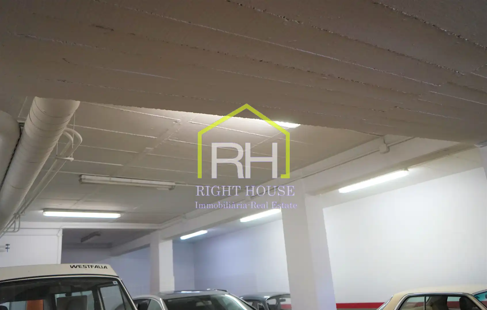 Parking of Houses for sale in Escaldes – Engordany  with Heating, Private garden and Parquet flooring
