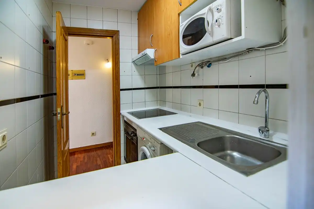 Kitchen of Flat for rent in Madrid  with Parquet flooring