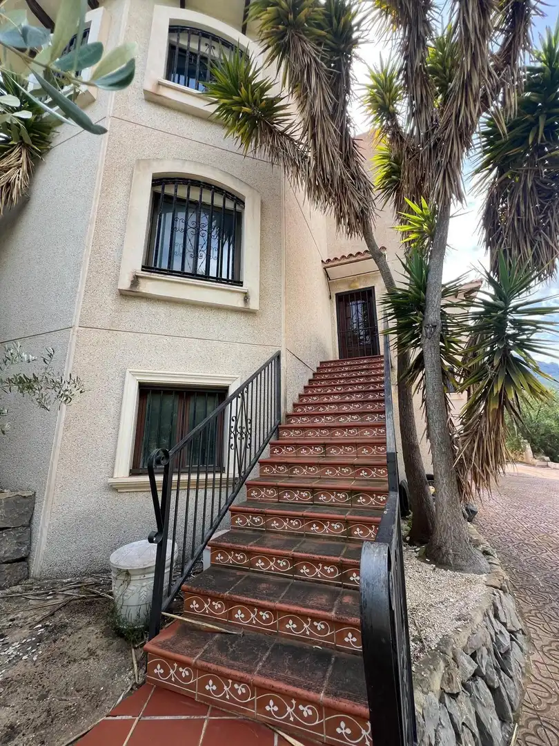 Villa avec piscine à vendre à La Nucia Pueblo