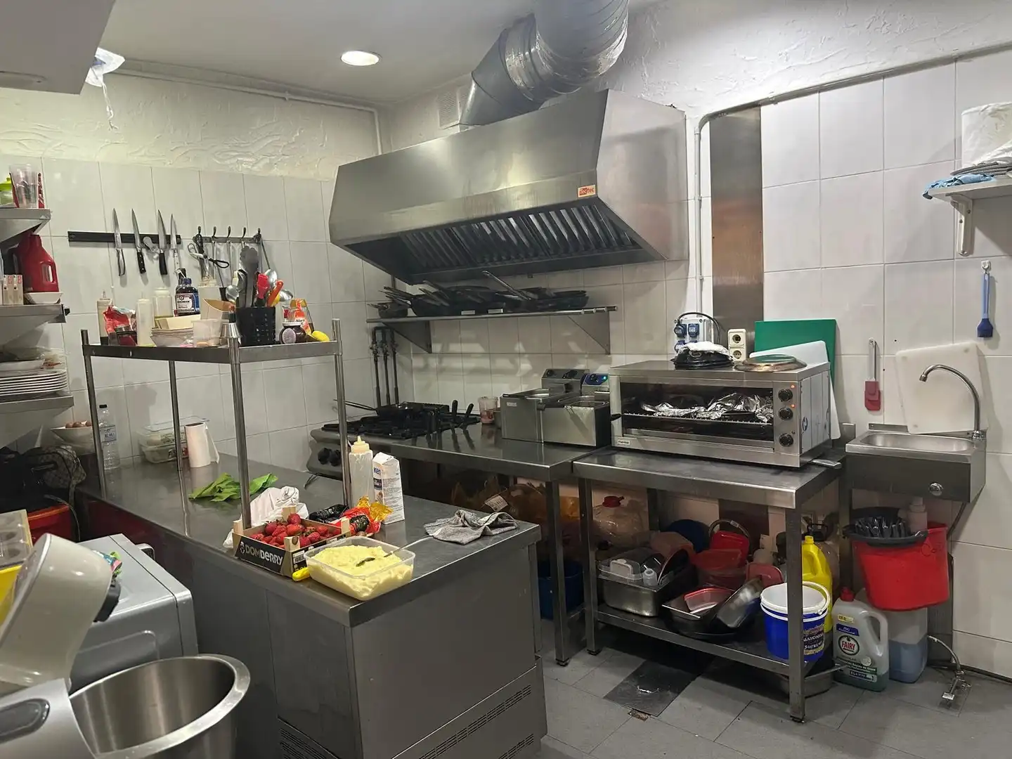 Cuina de Local en venda en Igualada amb Aire condicionat