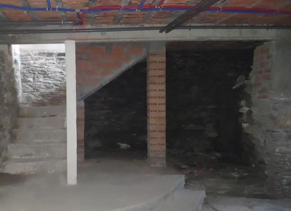 Casa o xalet en venda en Forcarei amb Jardí privat