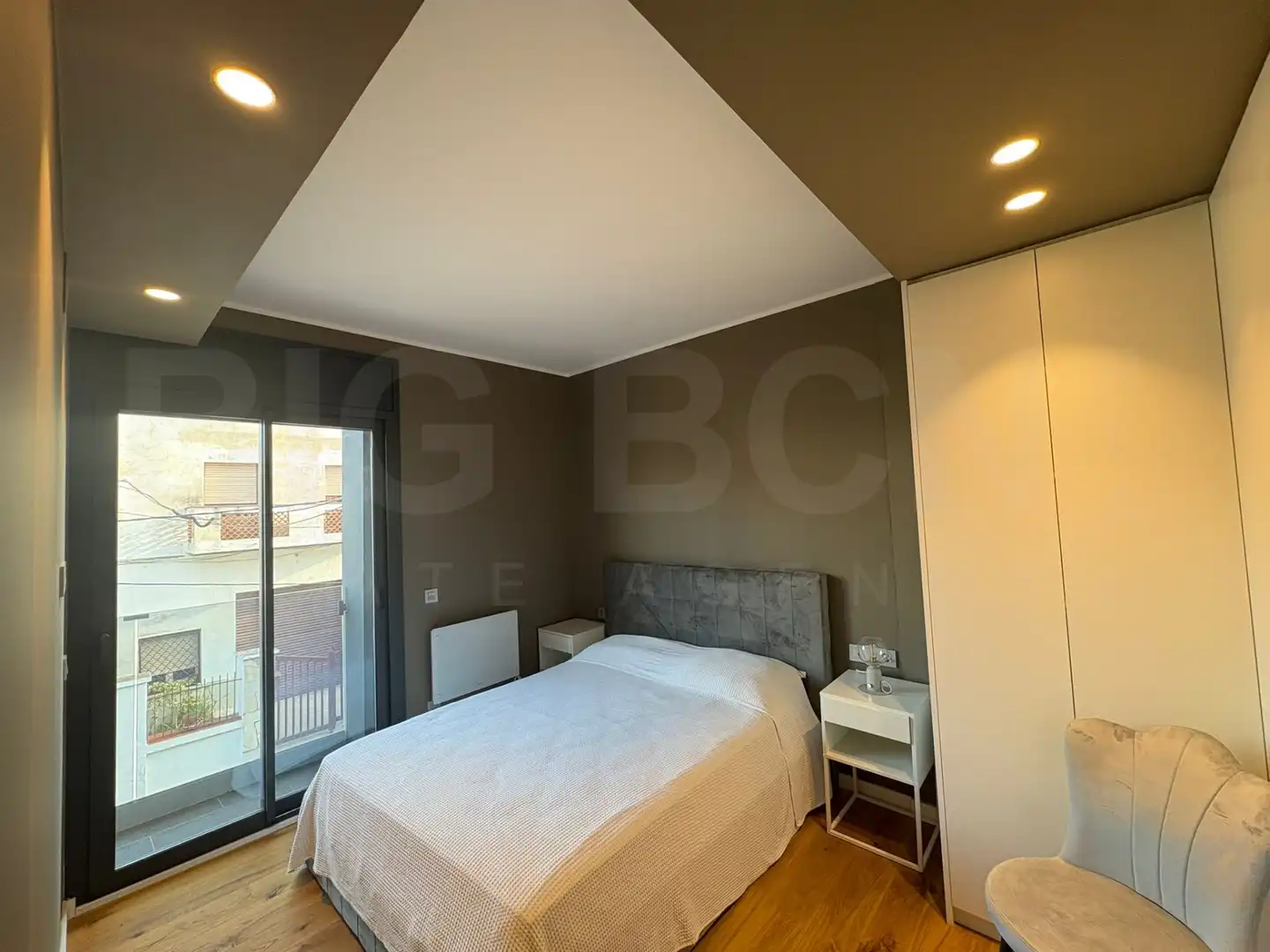 Dormitori de Casa adosada en venda en Esplugues de Llobregat amb Aire condicionat, Calefacció i Parquet