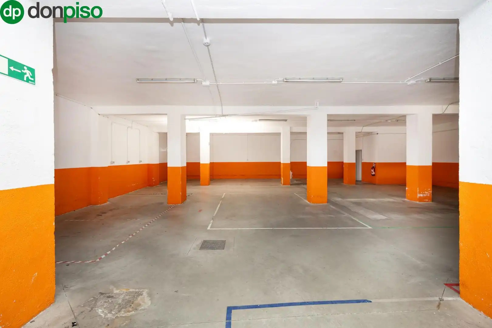 Local comercial en venta en Calle Calle Abderrahmán 11, imagen 22
