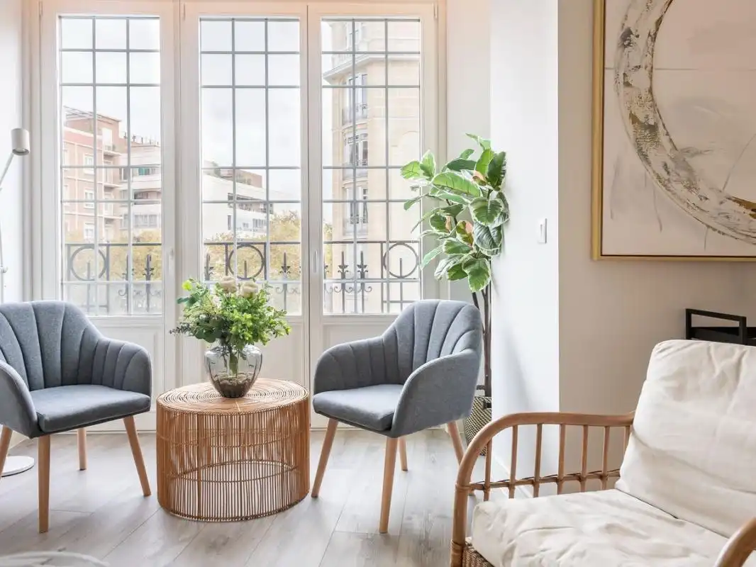 Living room of Flat for rent in Madrid  with Air Conditioner, Heating and Swimming Pool