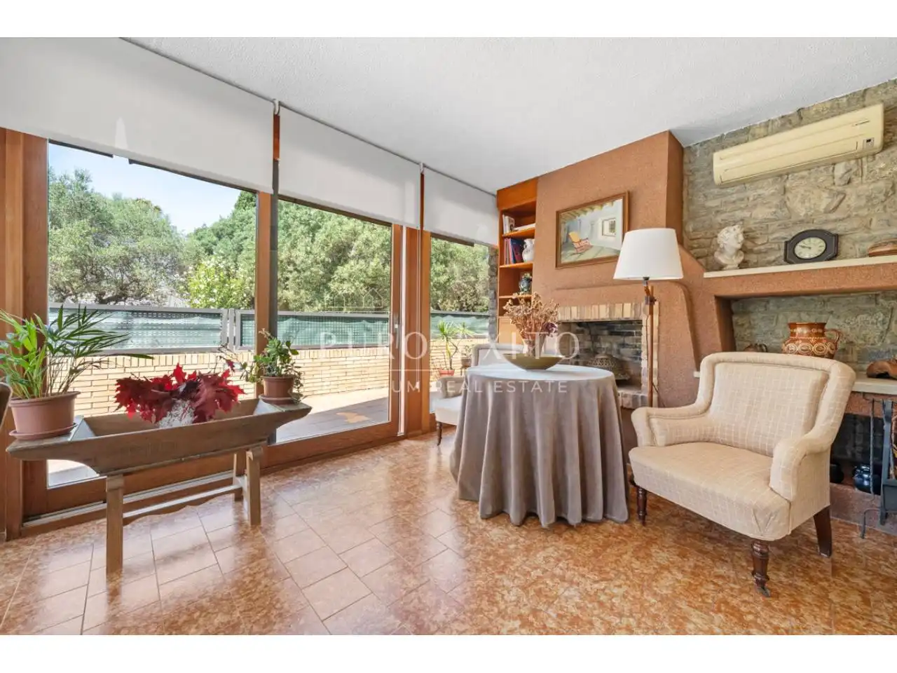 Living room of Houses for sale in Cambrils  with Air Conditioner, Heating and Private garden