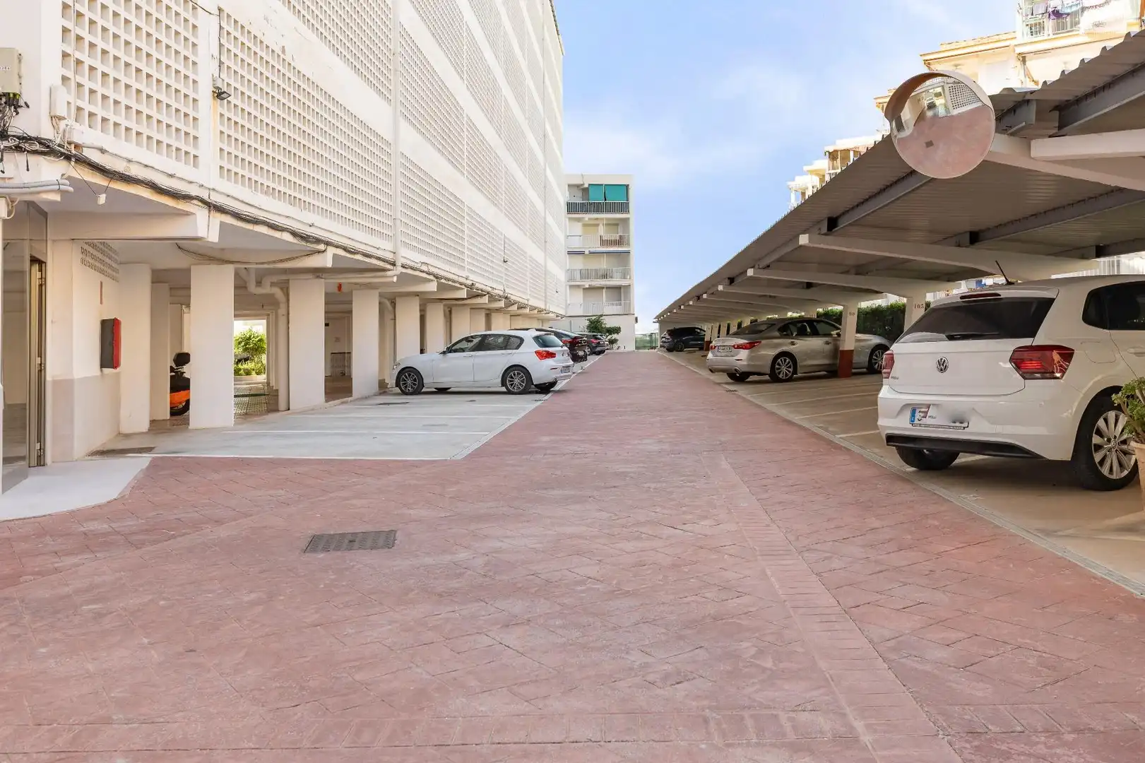 Parking of Flat for sale in Pobles del Sud