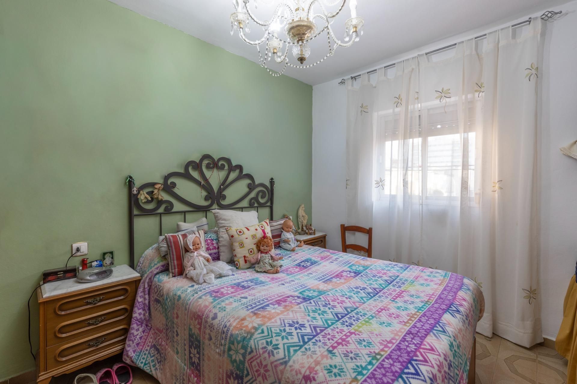 Bedroom of Flat for sale in  Granada Capital