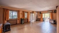 Living room of House or chalet for sale in Valdemorillo  with Air Conditioner, Heating and Private garden