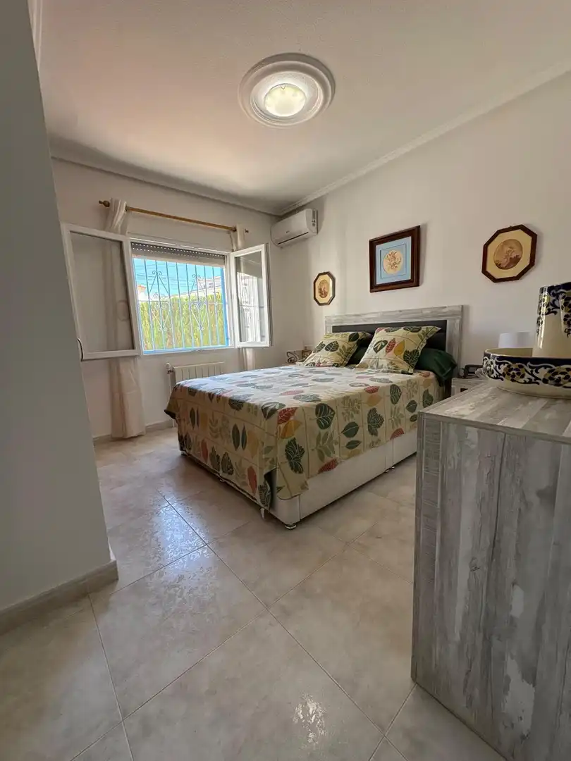 Dormitori de Casa o xalet en venda en Rojales amb Aire condicionat, Calefacció i Jardí privat