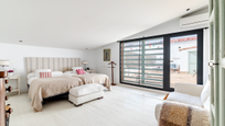 Dormitori de Apartament en venda en  Madrid Capital amb Aire condicionat i Terrassa