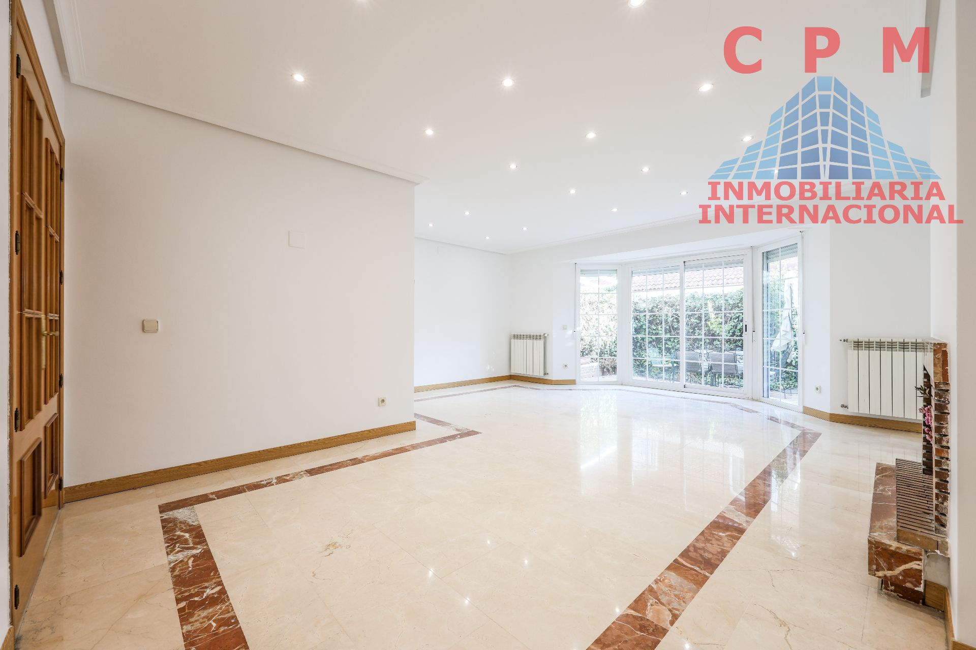 Single-family semi-detached to rent in Salvador