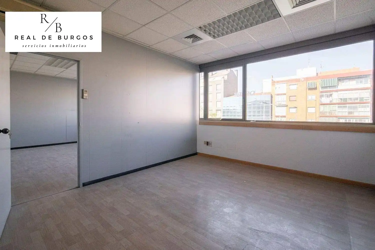 Office for rent in Valladolid  with Air Conditioner and Heating
