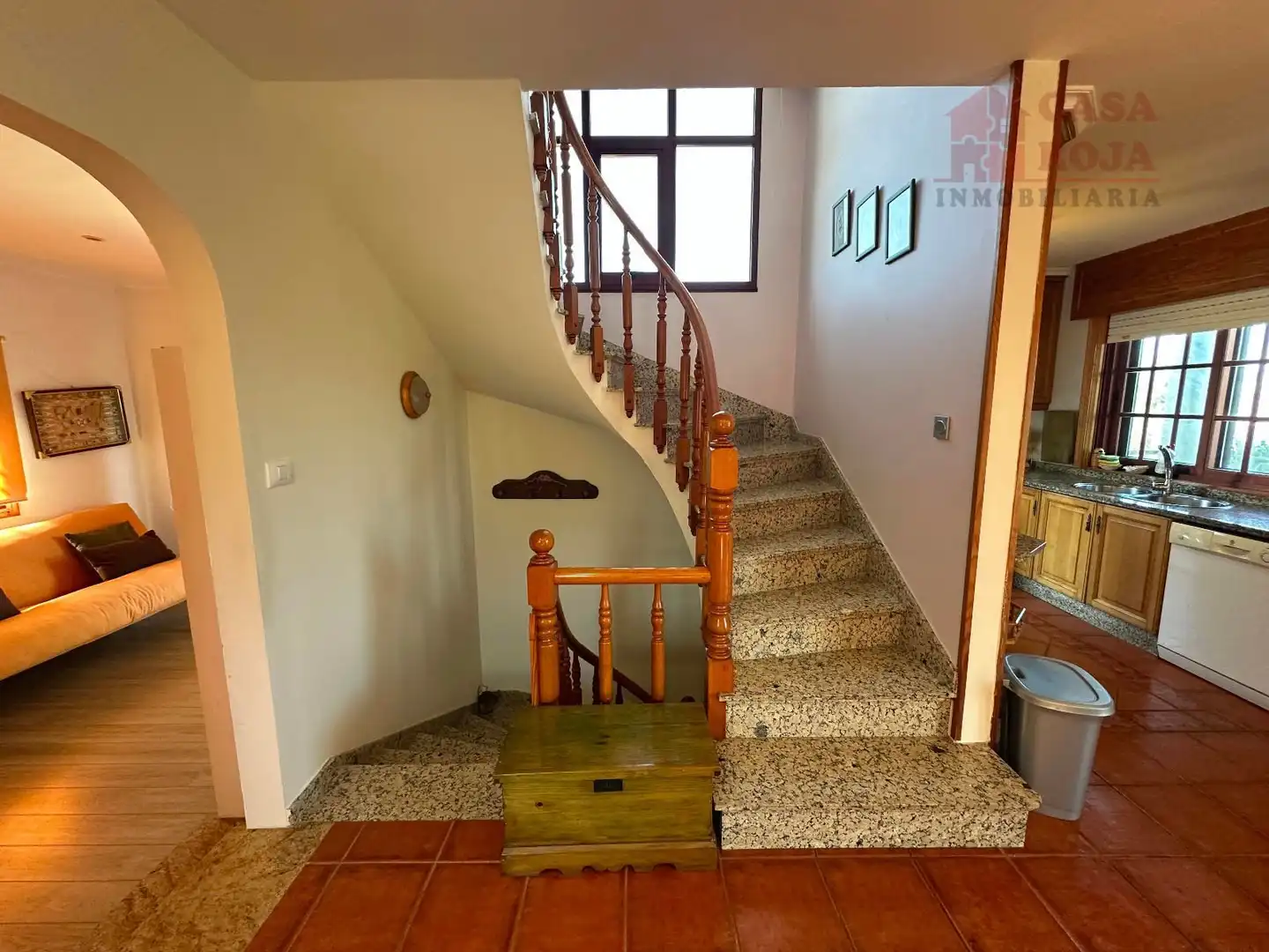 Houses for sale in Cangas   with Air Conditioner, Heating and Terrace