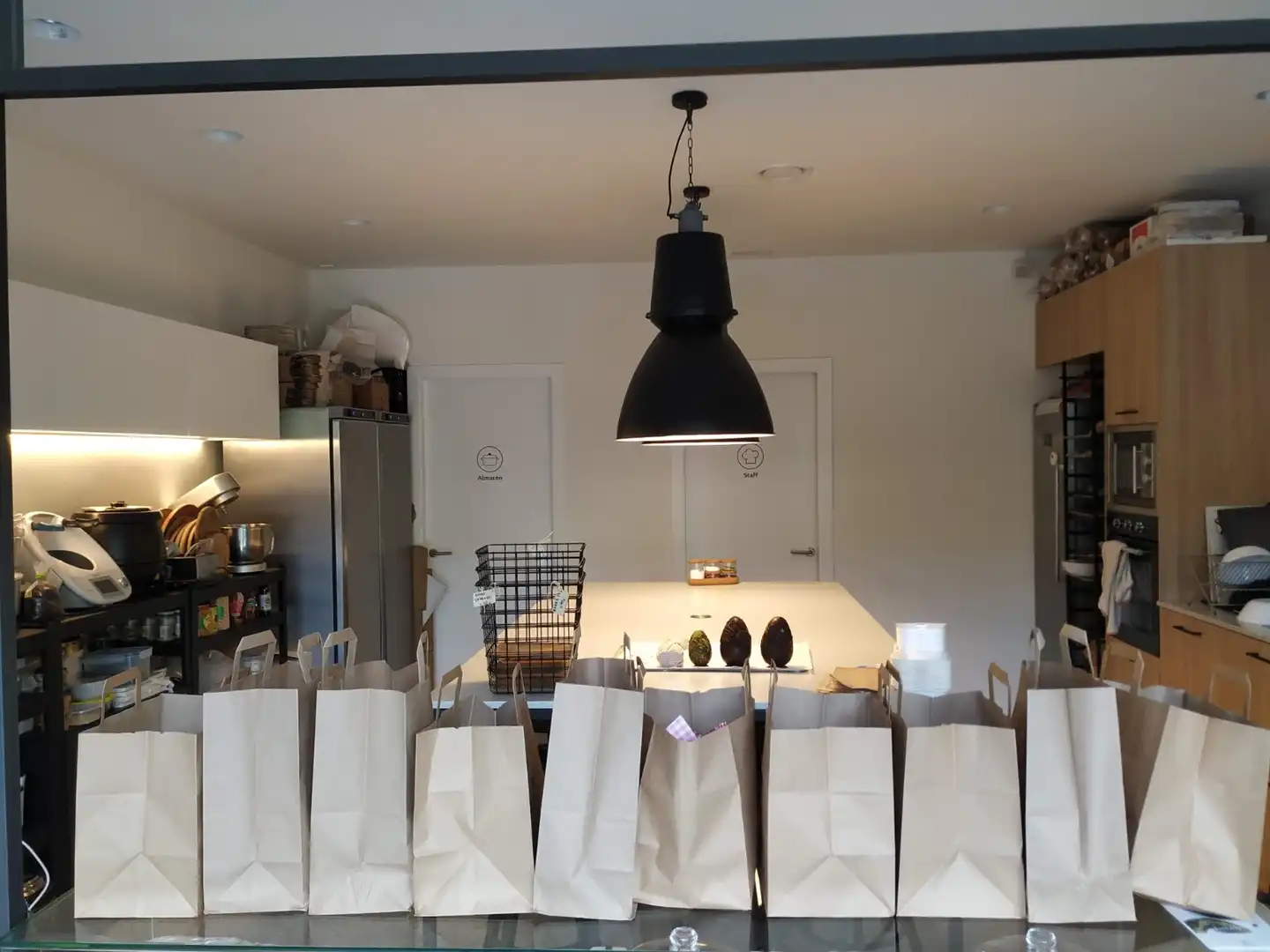 Cocina de Local en traspaso en Barcelona con Aire acondicionado y Amueblado