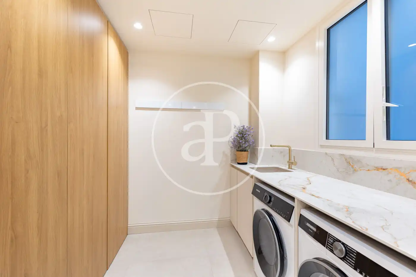 Kitchen of Flat for sale in Barcelona  with Air Conditioner, Heating and Furnished
