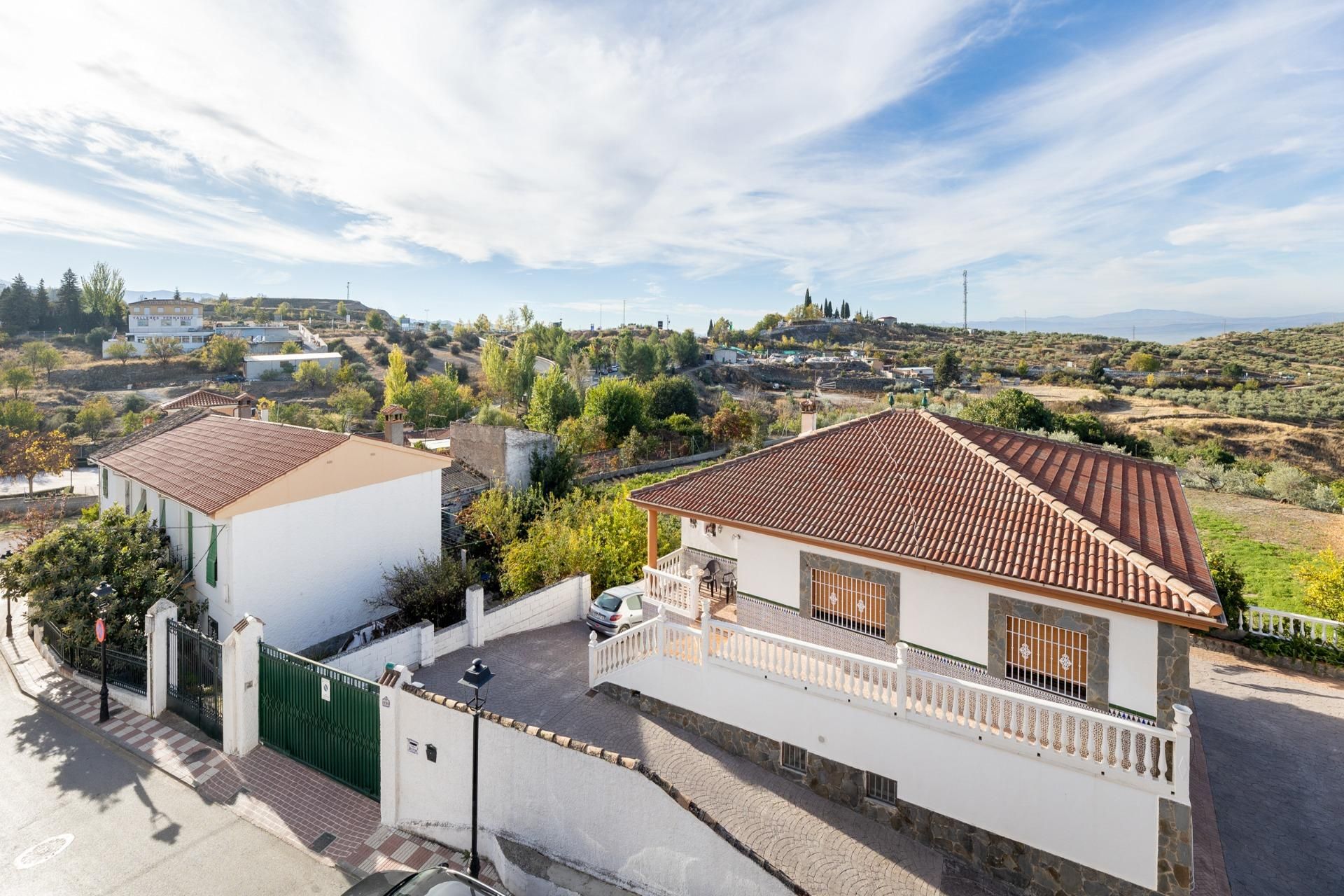 Exterior view of Single-family semi-detached for sale in Alfacar  with Terrace