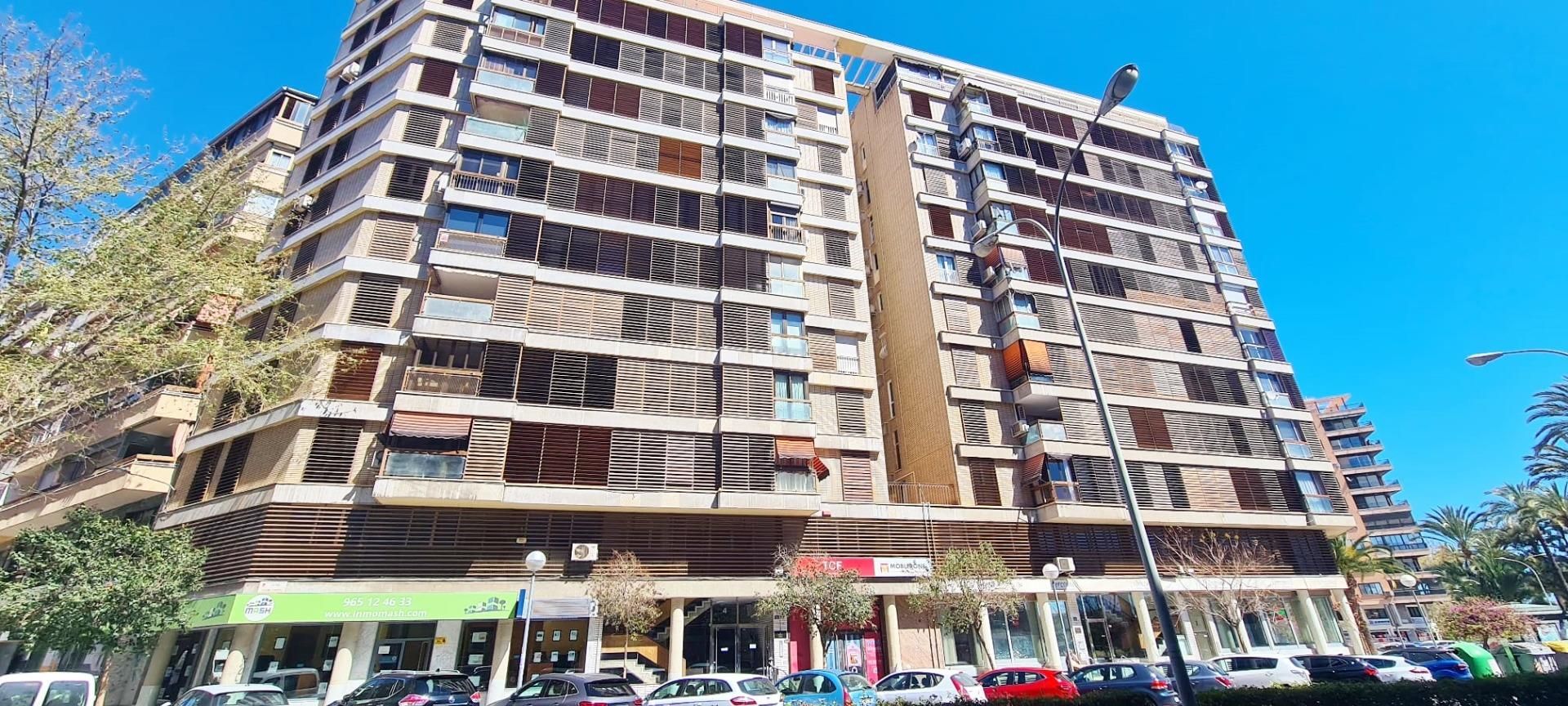 Exterior view of Flat to rent in Alicante / Alacant  with Air Conditioner, Heating and Terrace