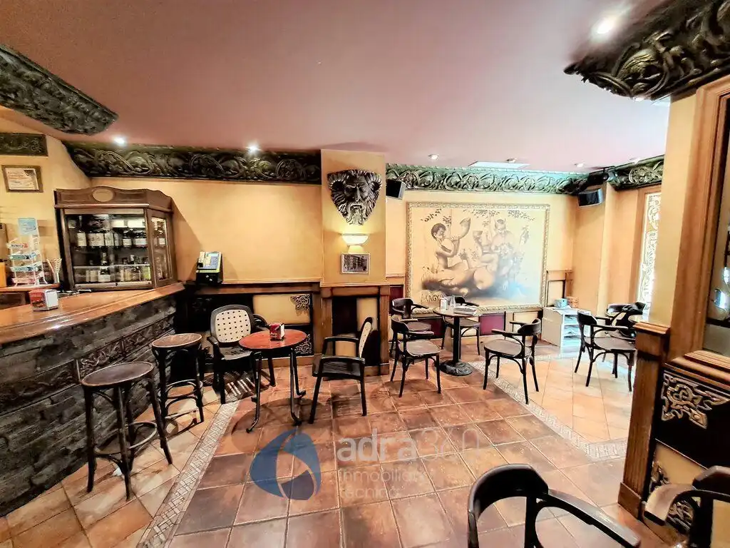 Local comercial de lloguer a Presidente Leopoldo Calvo Sotelo, imagen 3