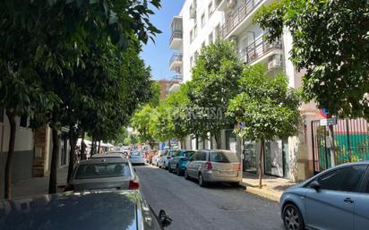 Vista exterior de Pis en venda en  Sevilla Capital amb Aire condicionat i Terrassa