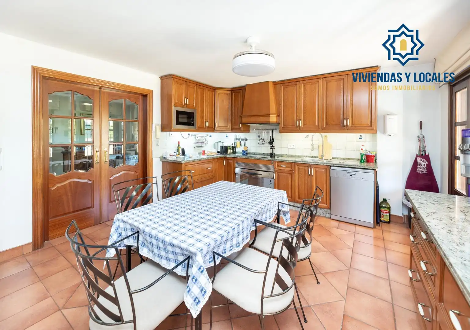 Villa con piscina in vendita a Calle ALMECES, imagen 13