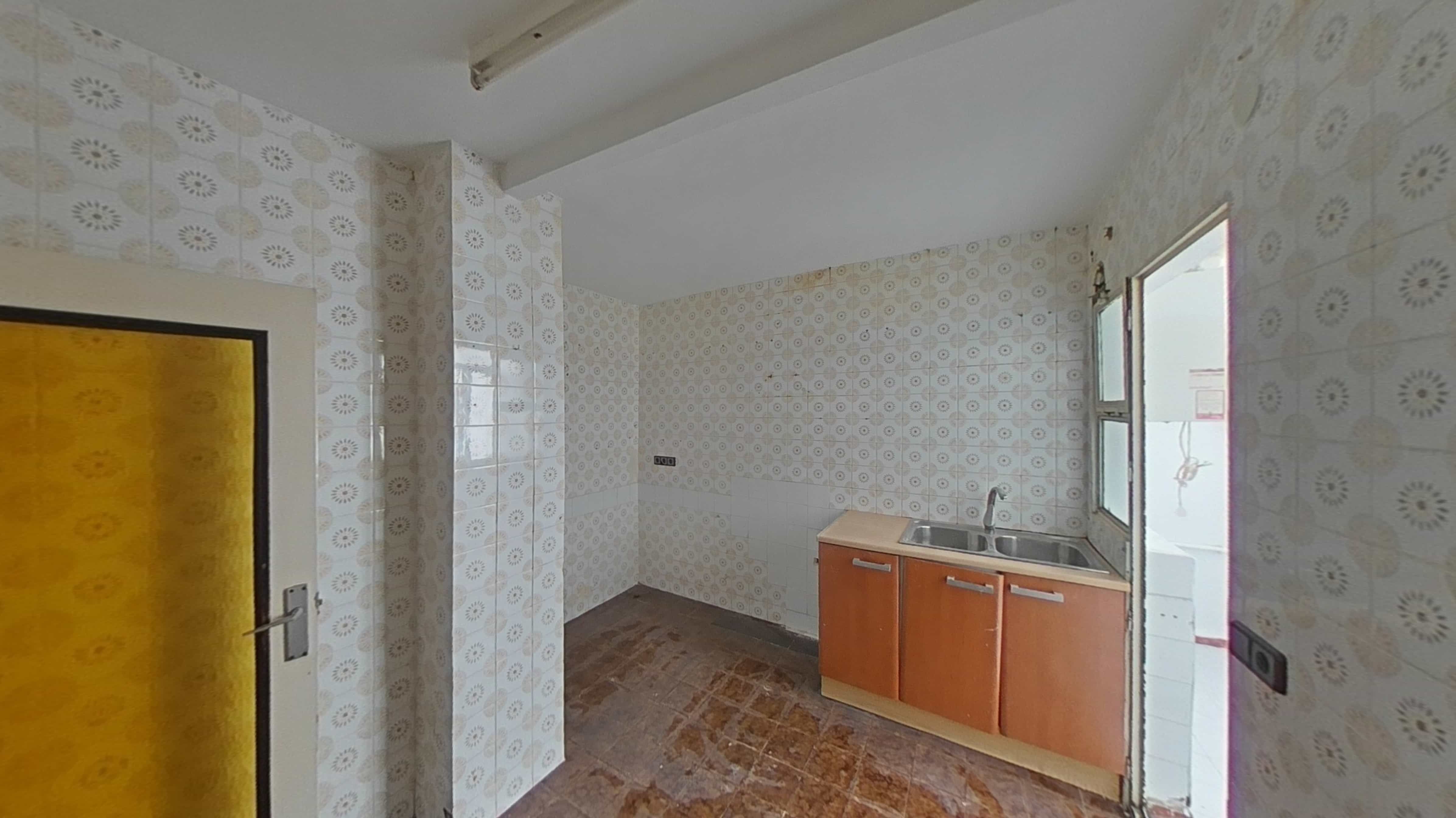 Flat for sale in Dr Ferran, Parc Bosc - Castell