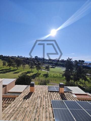 Piso en Venta en Moreras de Baviera en Caleta de Vélez