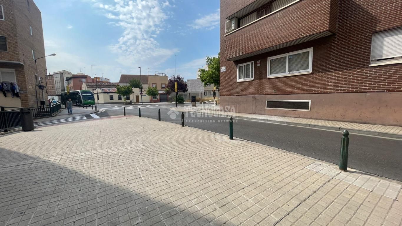 Vista exterior de Pis en venda en  Zaragoza Capital amb Aire condicionat i Calefacció