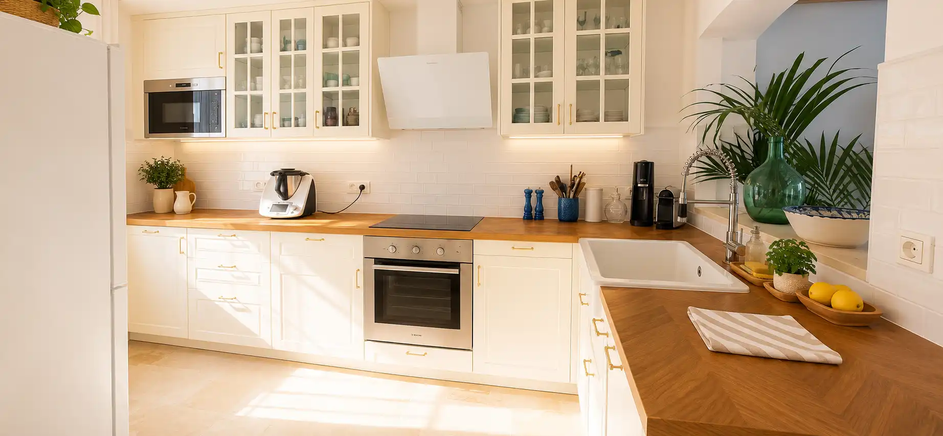 Cocina de Casa adosada en venta en Mijas con Aire acondicionado, Calefacción y Jardín privado