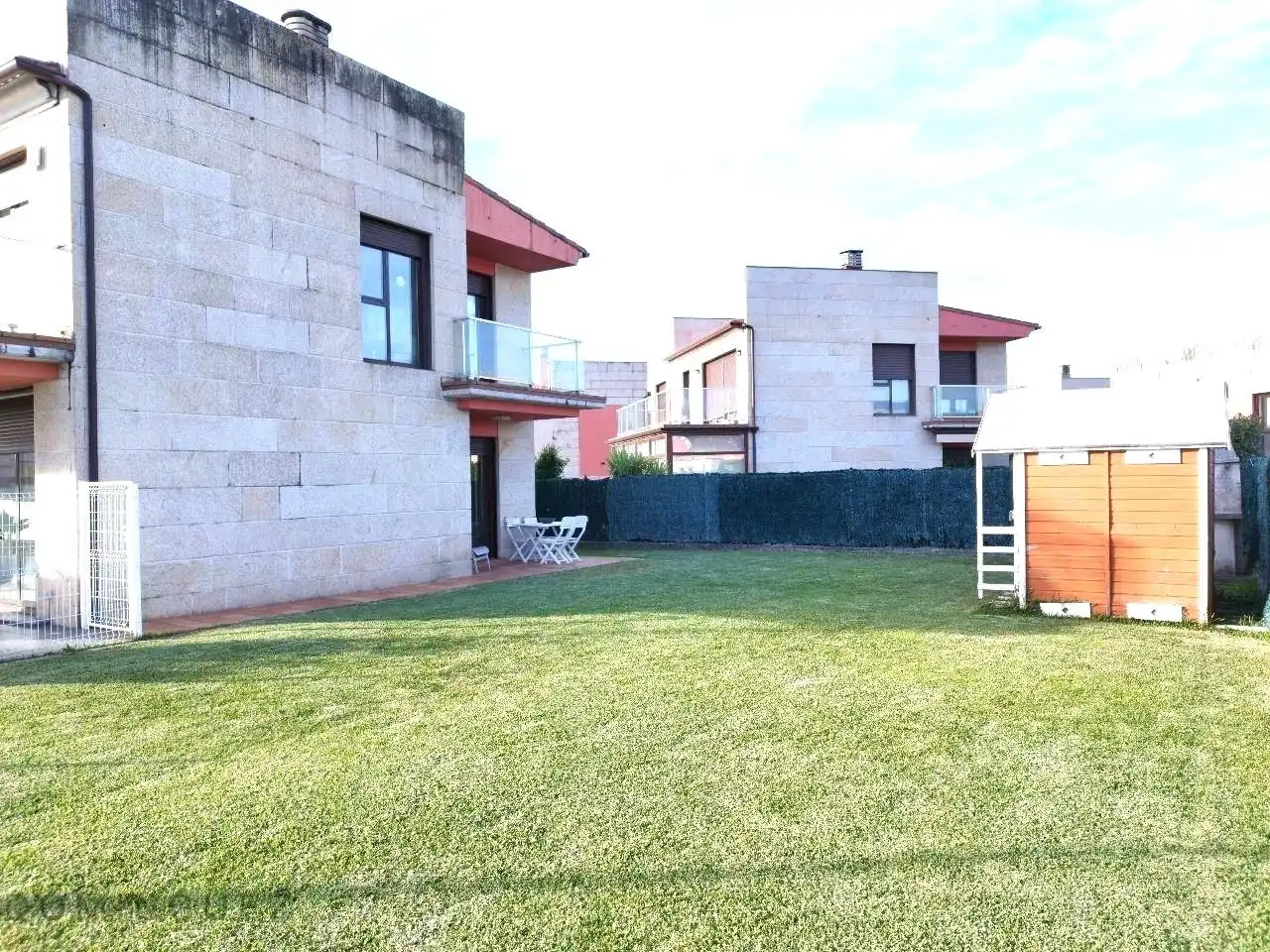 Jardí de Casa o xalet en venda en Pontevedra Capital  amb Calefacció, Jardí privat i Terrassa