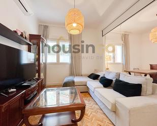 Living room of Flat for sale in  Madrid Capital  with Air Conditioner