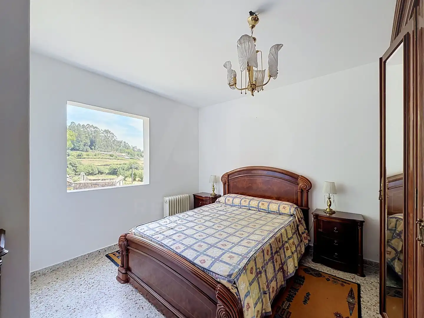 Dormitori de Casa o xalet en venda en Pontevedra Capital  amb Calefacció i Terrassa