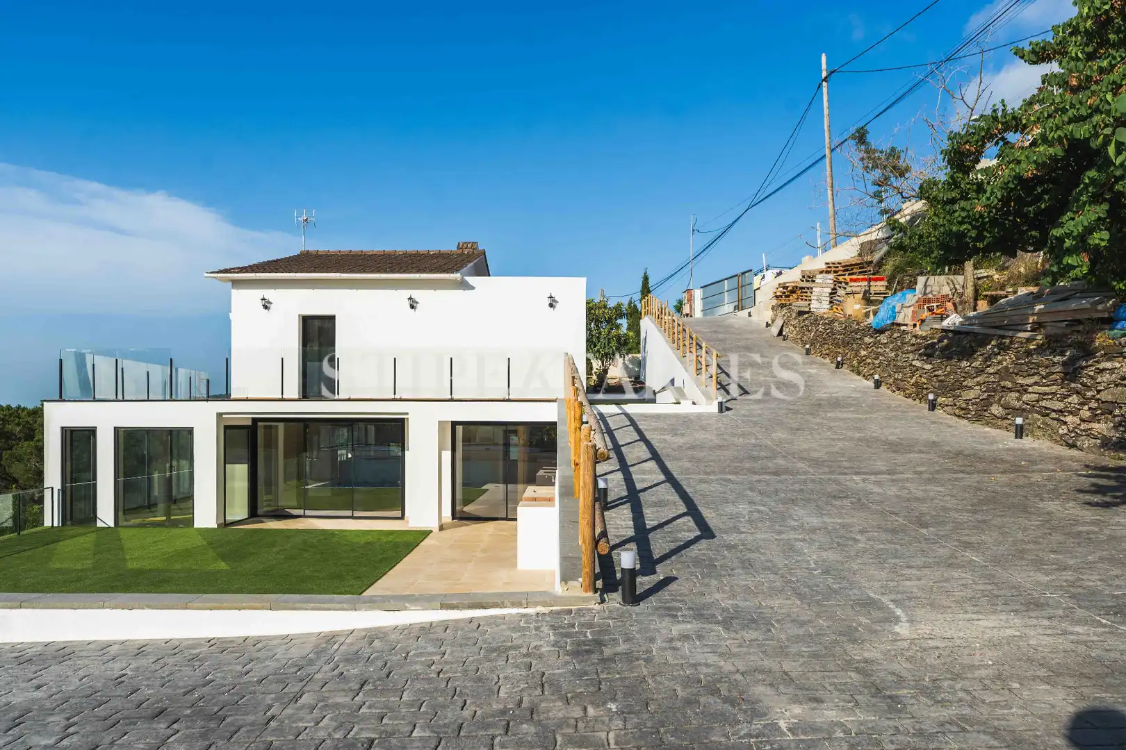 Vista exterior de Casa o xalet en venda en Sant Andreu de Llavaneres amb Aire condicionat, Calefacció i Jardí privat