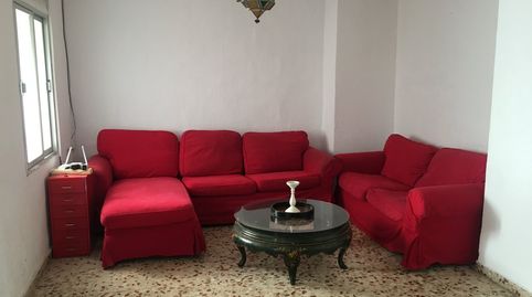 Se vende bonita casa en Itrabo, con tres dormitorios, salón, cocina, comedor, baño y terraza muy soleada con vistas a la montaña.L, Bild 5
