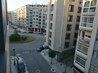 Vista exterior de Pis en venda en Vigo  amb Calefacció, Forn i Rentadora