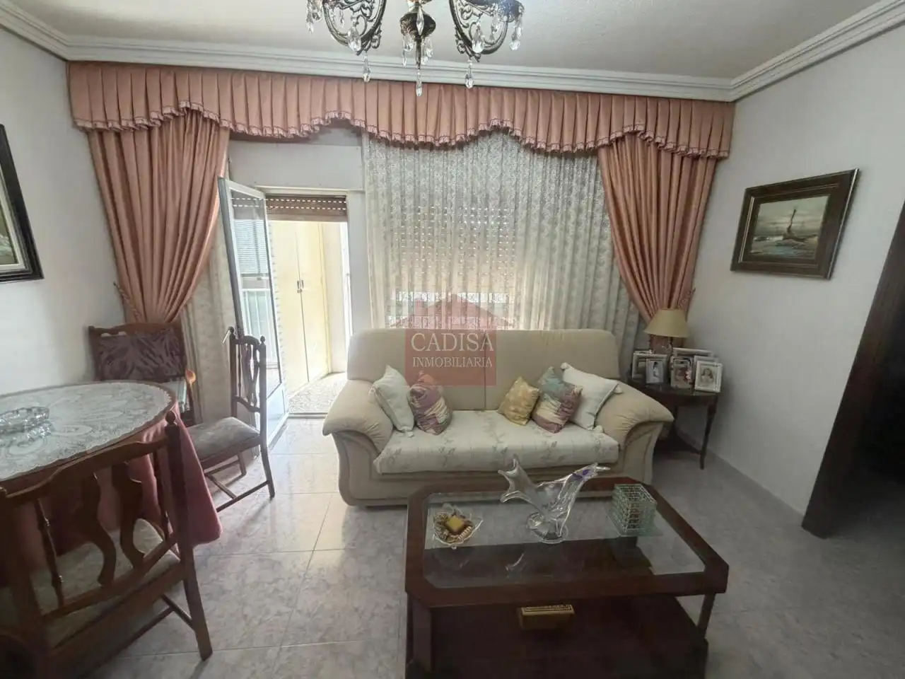 Sala de estar de Piso en venta en Salamanca con Calefacción, Amueblado y Balcón