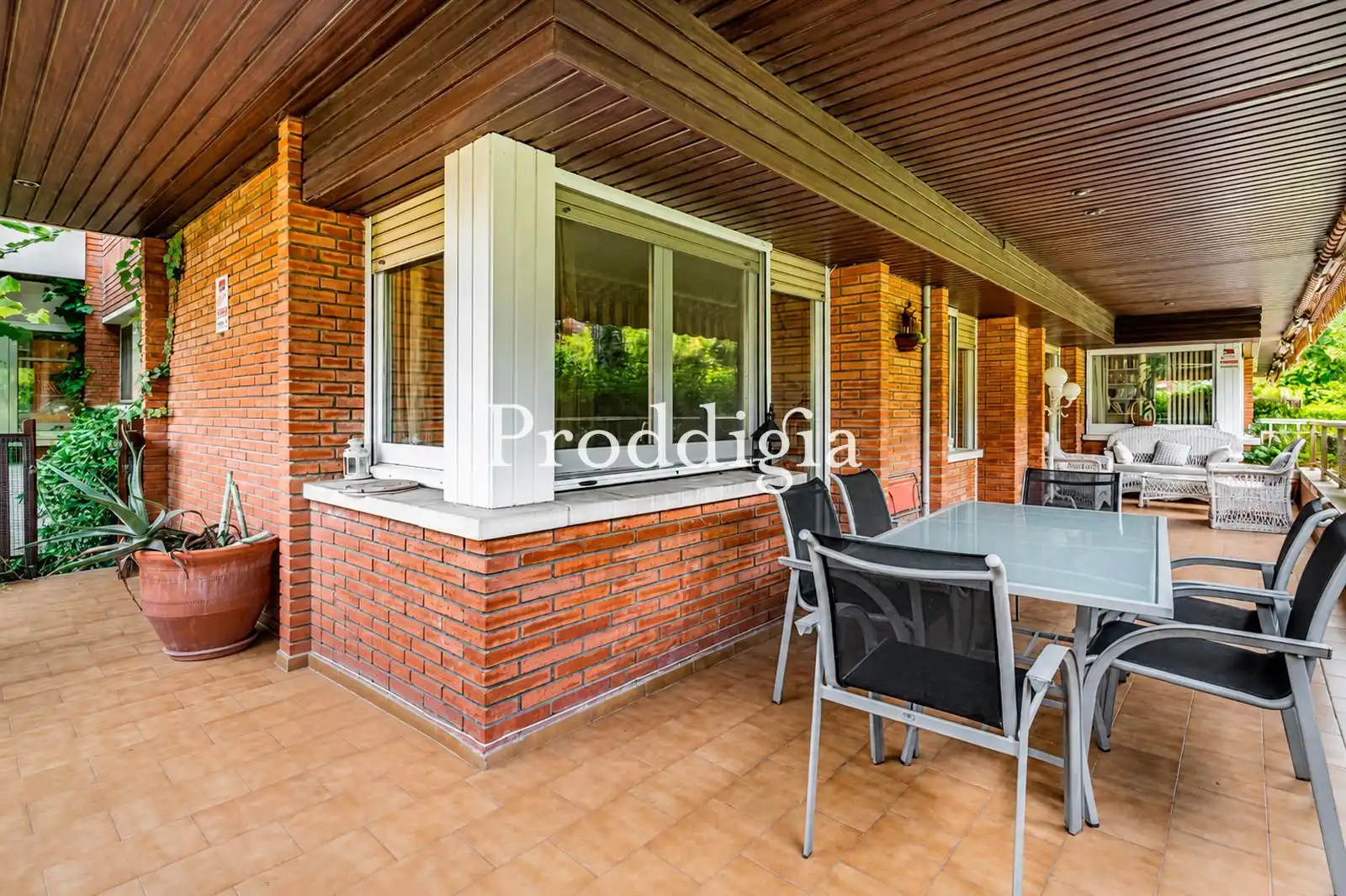 Terraza de Piso en venta en Sant Cugat del Vallès con Calefacción, Jardín privado y Terraza