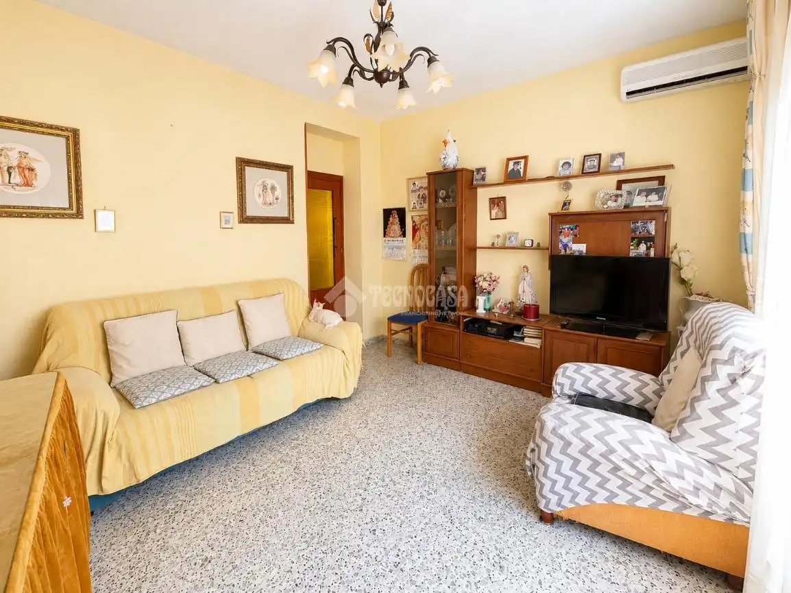 Living room of Houses for sale in Armilla  with Air Conditioner, Terrace and Balcony