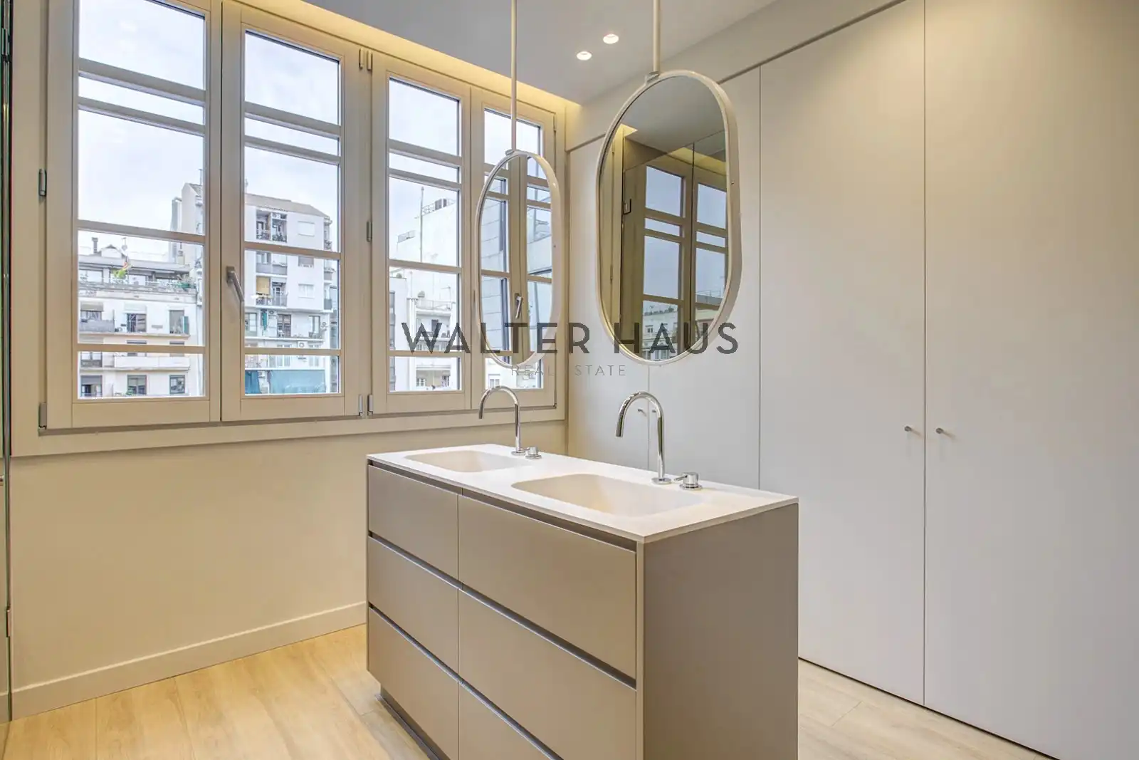 Appartement avec terrasse à vendre à Carrer del Consell de Cent, imagen 17