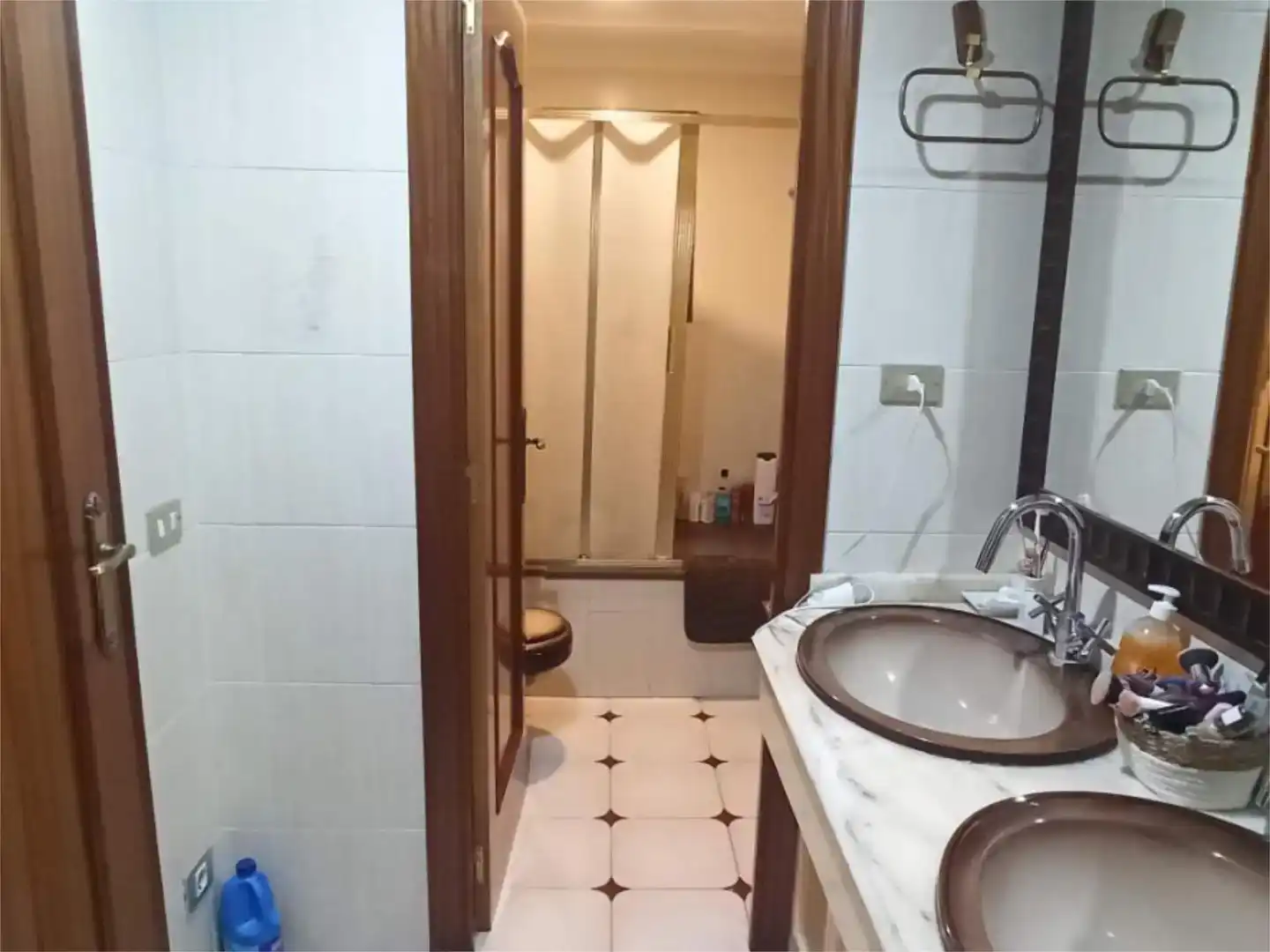 Baño de Casa adosada en venta en Banyeres de Mariola con Parquet y Amueblado