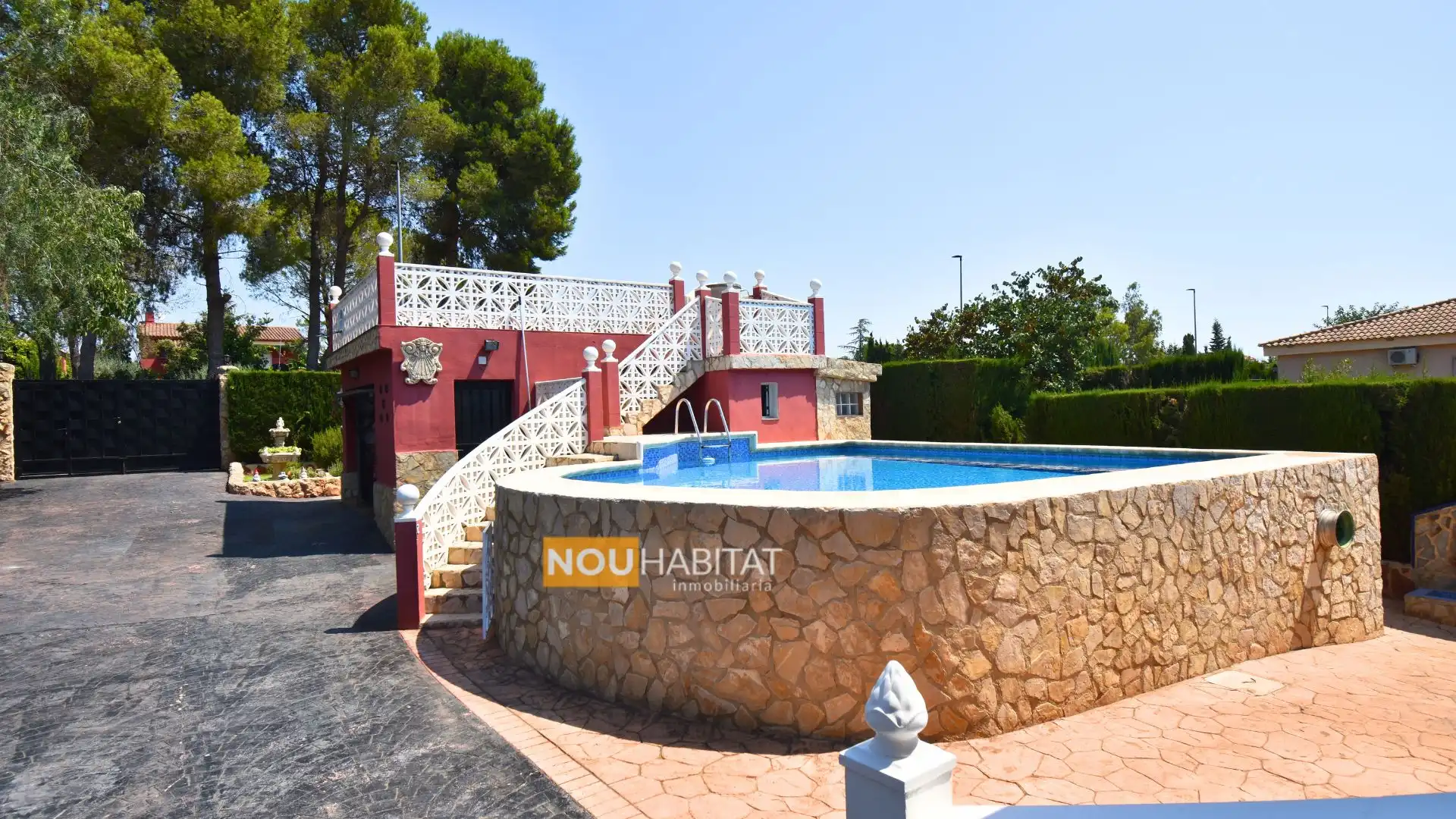 Villa mit Pool zum Verkauf in Montroi / Montroy, imagen 31