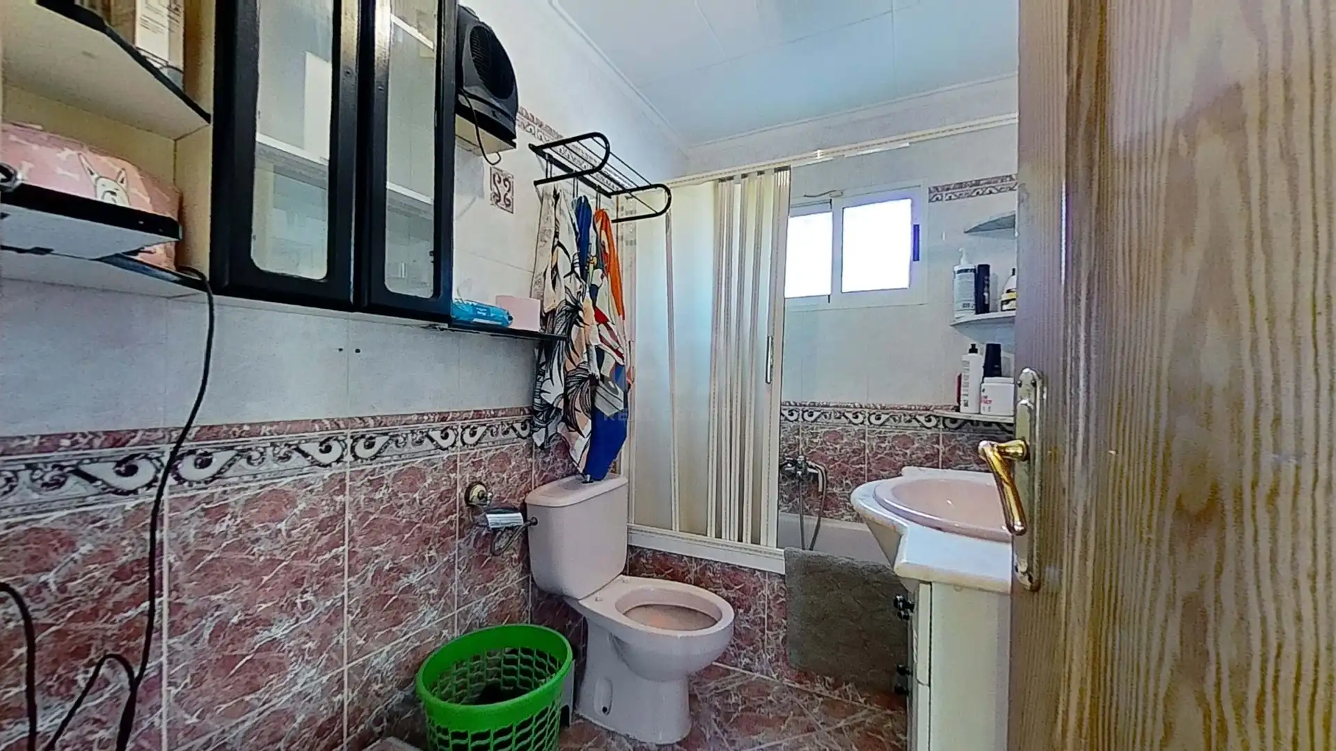 Bany de Casa o xalet en venda en Crevillent amb Aire condicionat, Calefacció i Terrassa